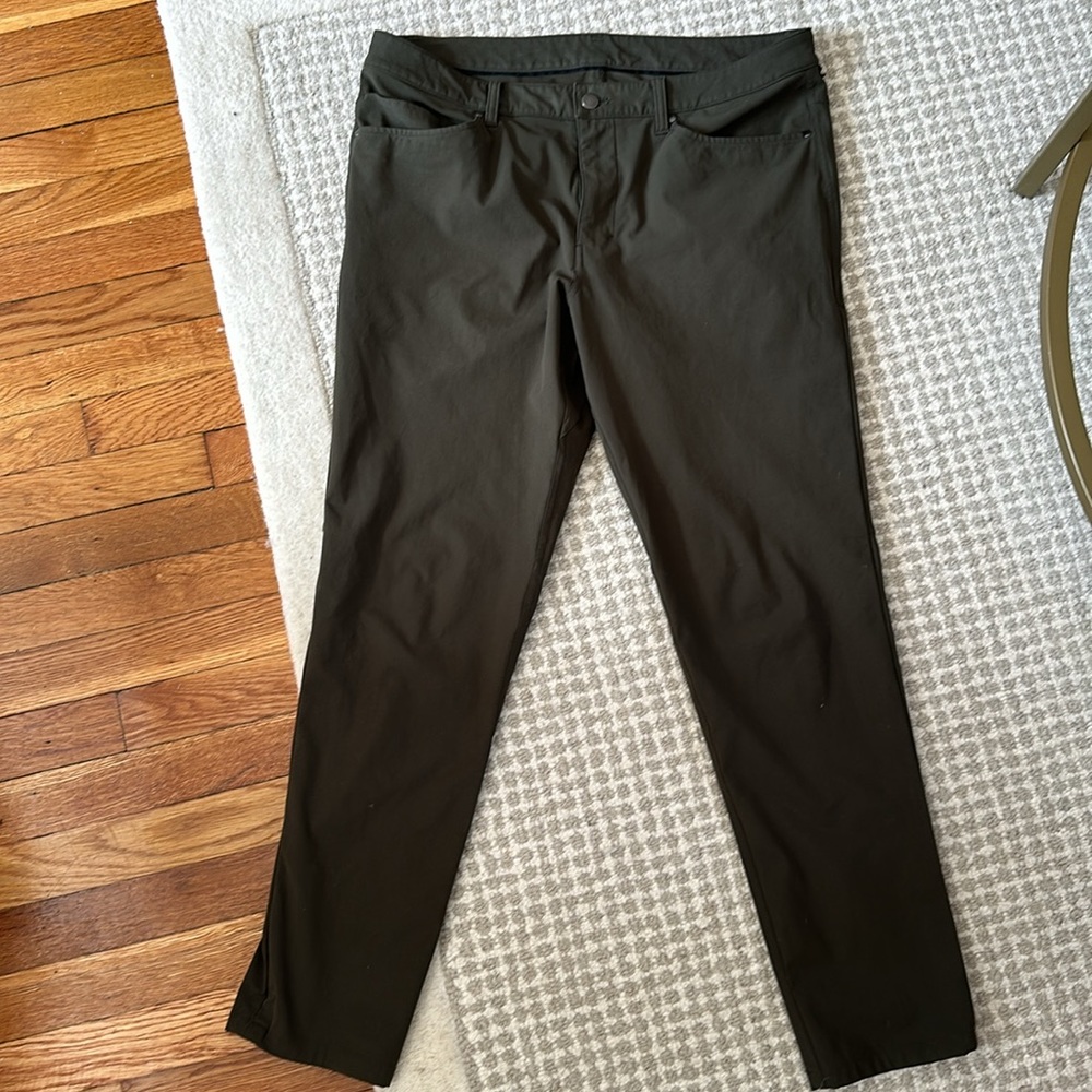 Lululemon ABC Pant Classic Warpstreme Green Twill Size 34